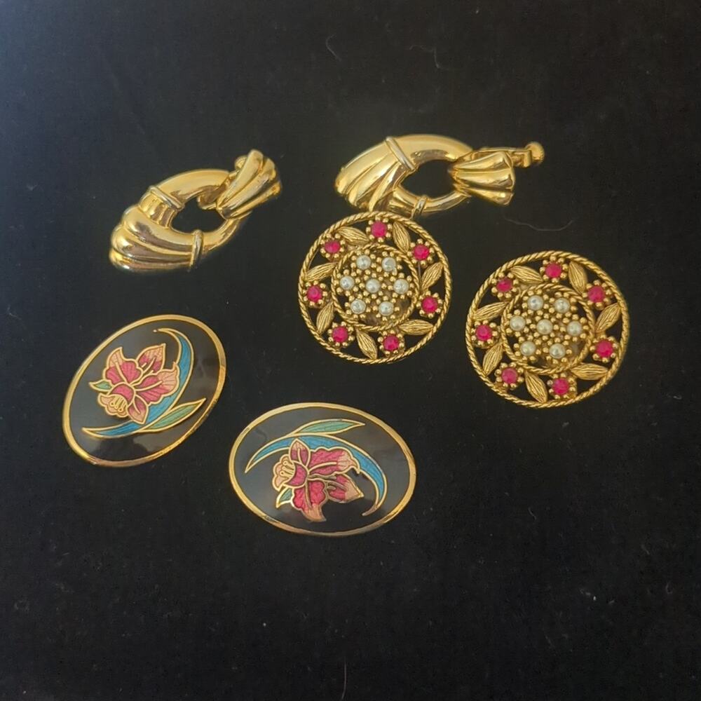 Three Pair Gold Tone Vintage Clip On/Screw Back Earrings